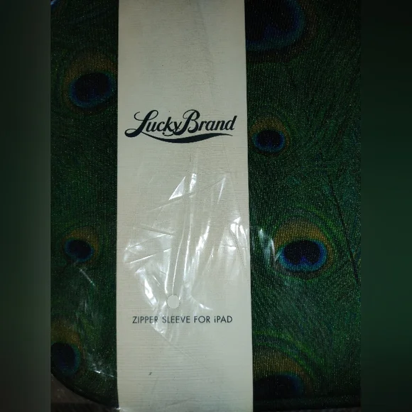 Lucky Brand Tablet Sleeve - Picture 3 of 8